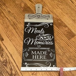 Meals and memories wall art